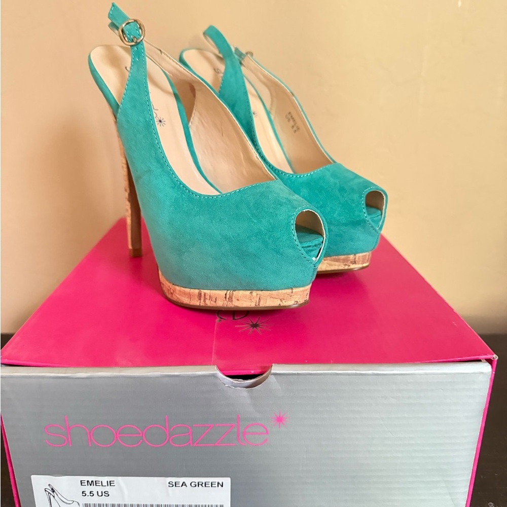 Shoe Dazzle Turquoise Peep Toe Slingback Heels
